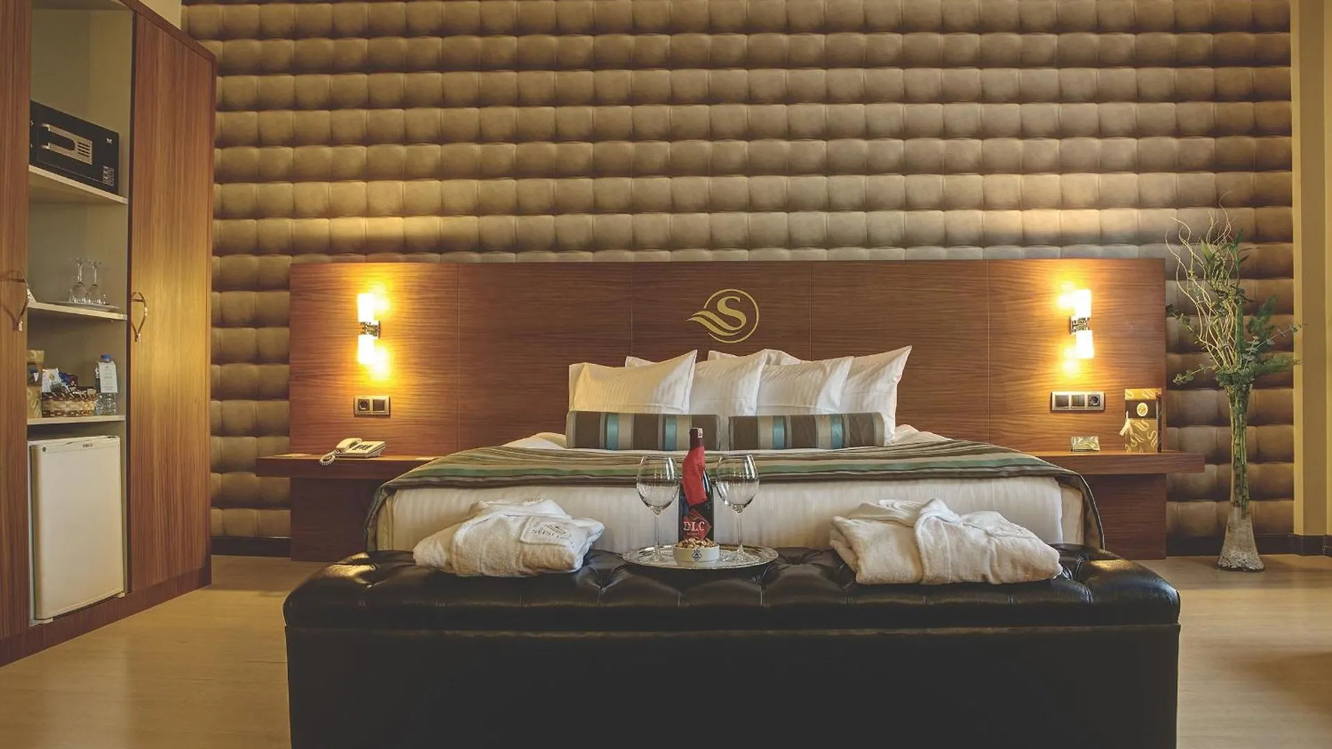 Susuzlu Atlantis Hotel Izmir