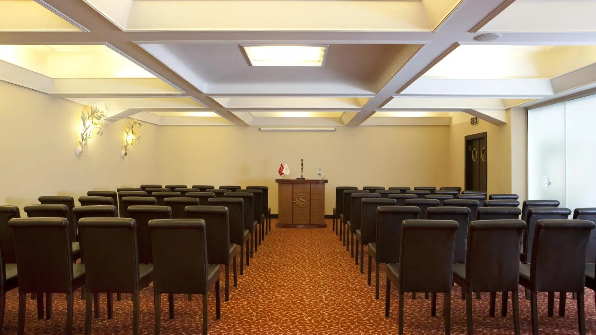 Susuzlu Atlantis Hotel Izmir